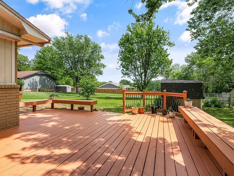 2917 N Mayberry Ln — Photo 15