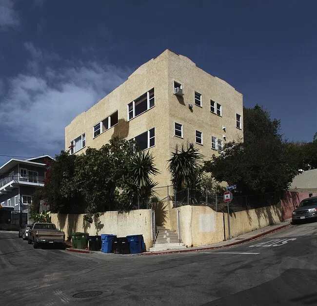 1153 Figueroa Ter
