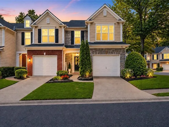 251 Kigian Trl, Woodstock, GA 30188
