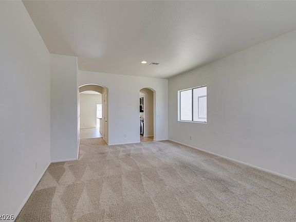 3rd image of 5150 Riverside Run Ct