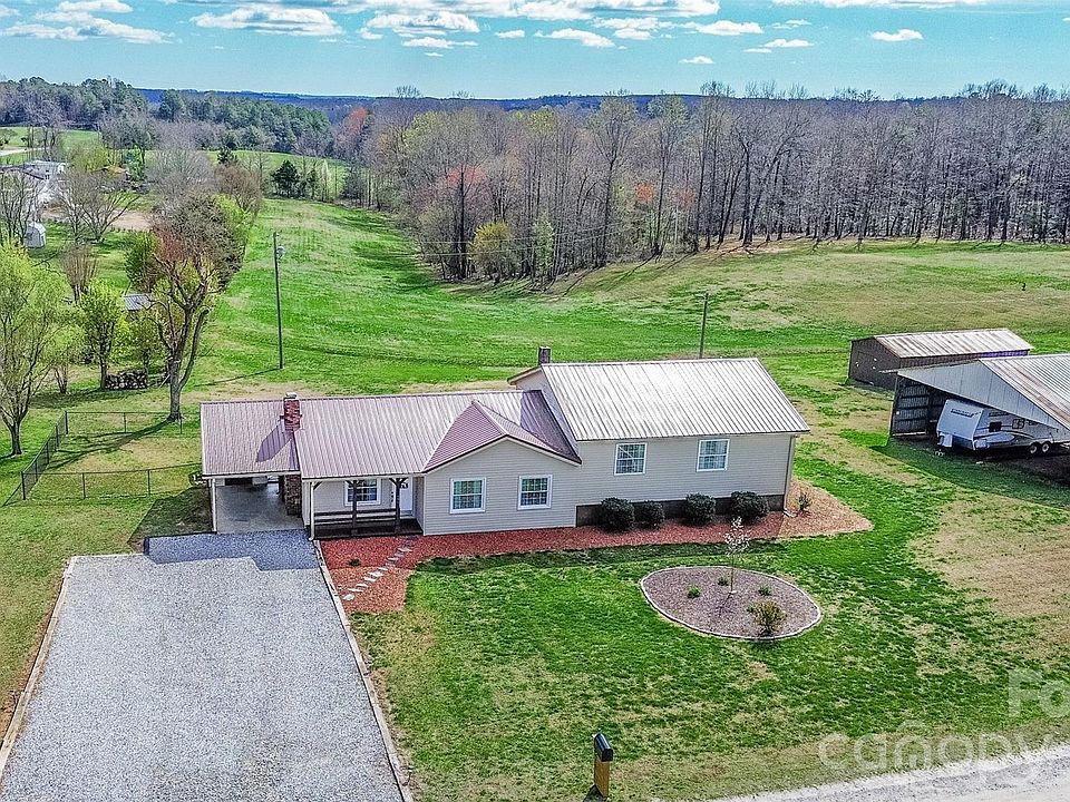 1st image of 455 Mitch Rd