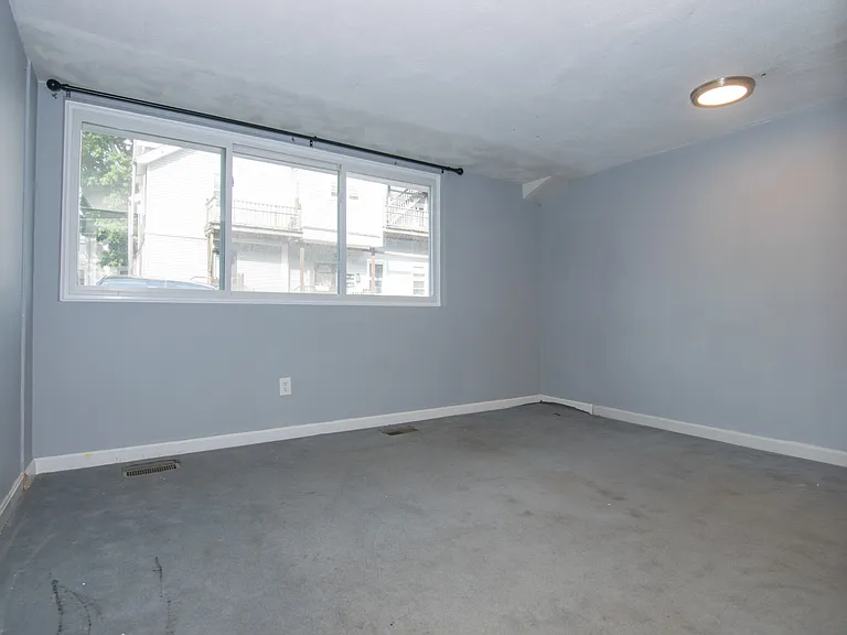 127 Glenville Ave #127 — Photo 24