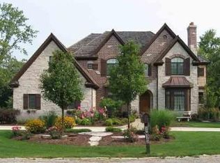 15W562 63rd St, Burr Ridge, IL 60527