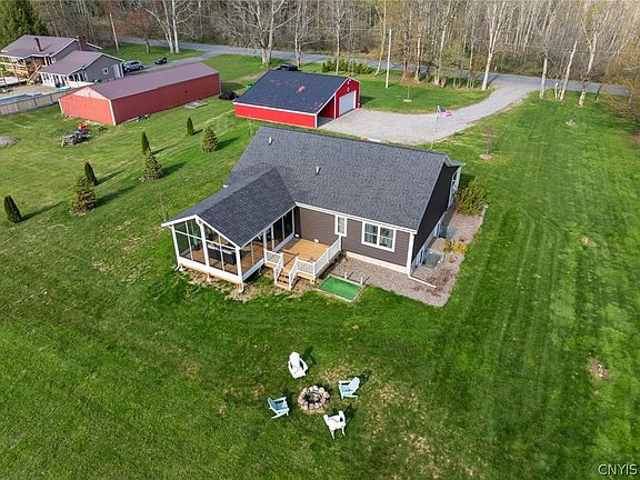 3rd image of 9383 Capron Rd
