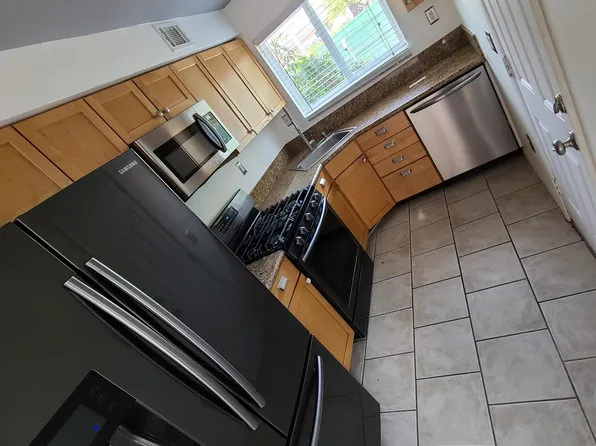 2802 College Blvd #3, Oceanside, CA 92056