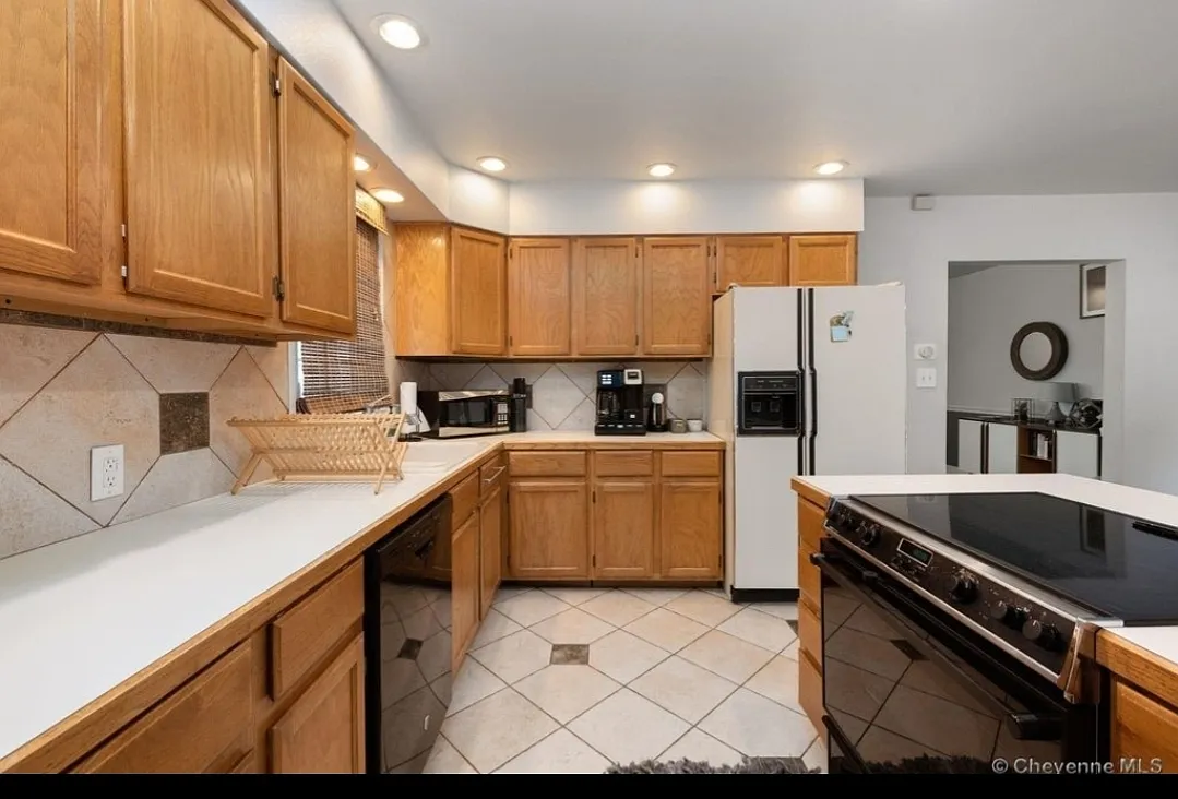 3519 Dey Ave — Photo 4