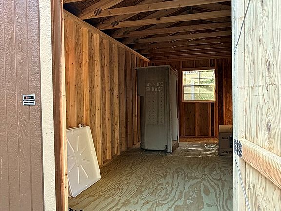 5th image of 64220 NE 182nd Street