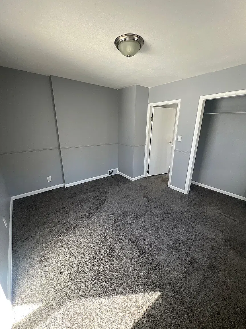 3 bed, 1380 sqft, $1,799 — Photo 3