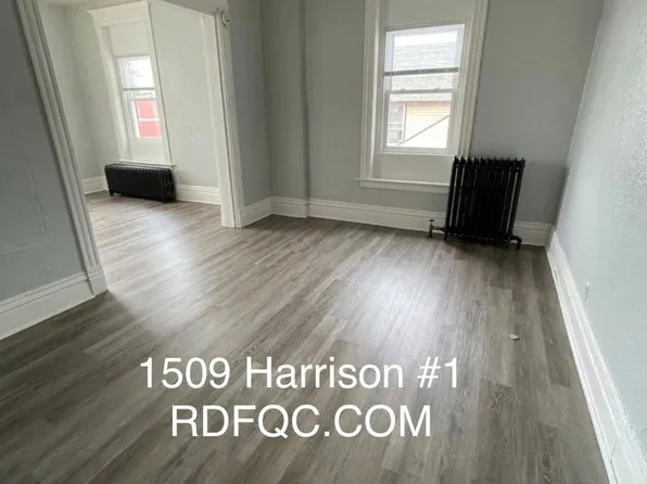 1509 Harrison St #1, Davenport, IA 52803
