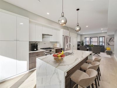 14 N Bennet St #3, Boston, MA, 02113