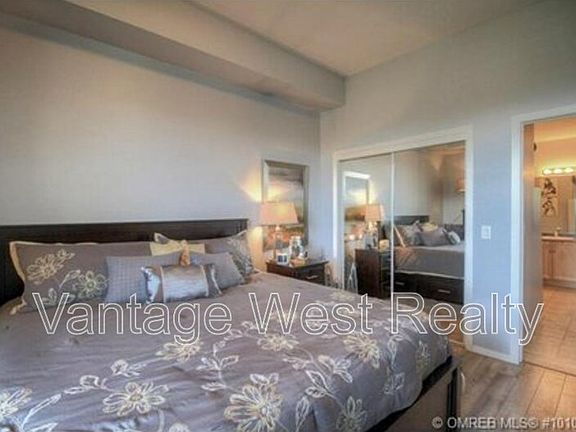 5th image of 1327 Saint Paul St Unit 208