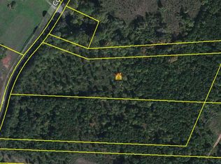 11 County Rd #609, Etowah, TN 37331
