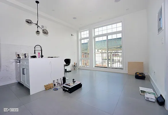 Rented by Citi Habitats | media 7