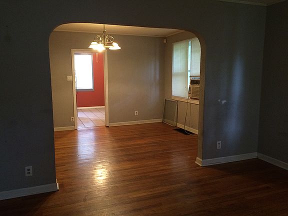 3rd image of 326 Garver Ave