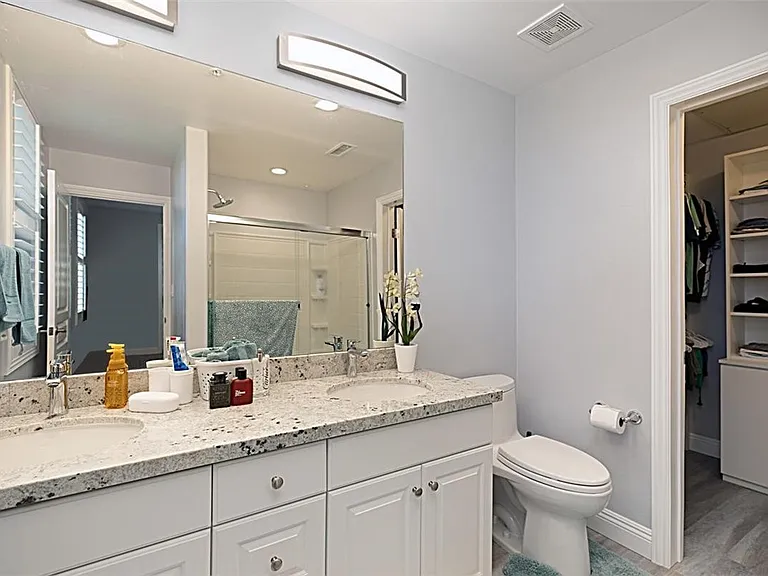 2266 Watermarke Pl — Photo 16