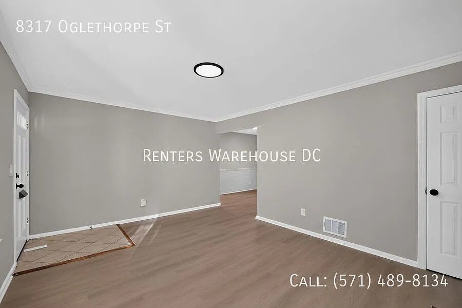 Fully Renovated 4BR Home with Fenced Yard in Hyattsville! — Photo 4