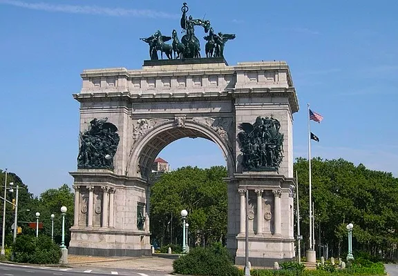 Sold by Awaye Realty Management LLC | media 18