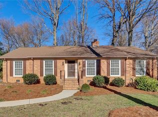 804 Westbourne Ct, Greensboro, NC 27410