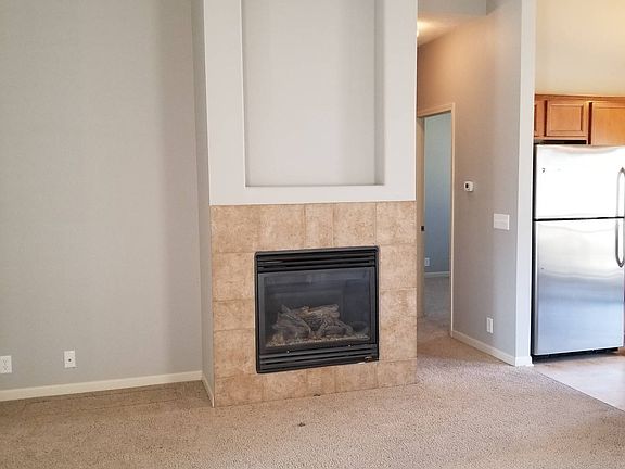 3rd image of 14216 Huntington Ave