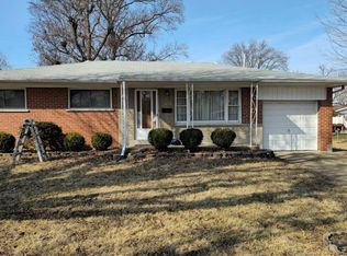 2531 Wembley Dr, Saint Louis, MO
