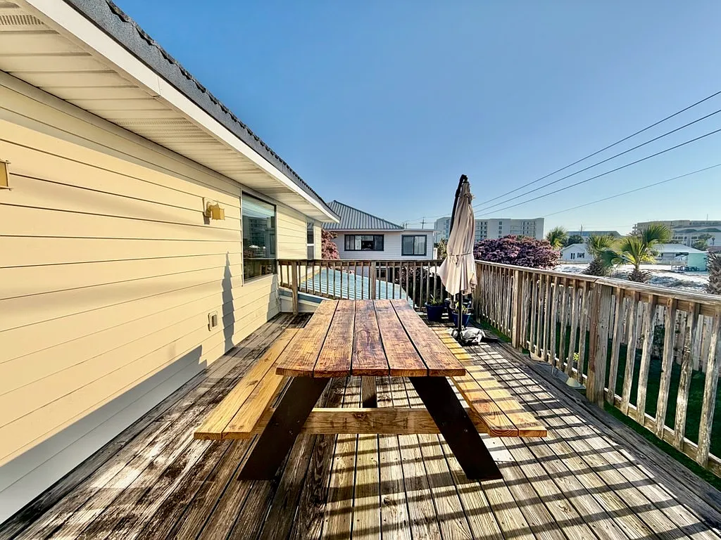 723 Sailfish Drive - 1 — Photo 4