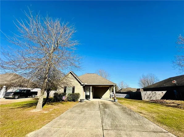 28505 Apple Blossom Ln, Ponchatoula, LA 70454