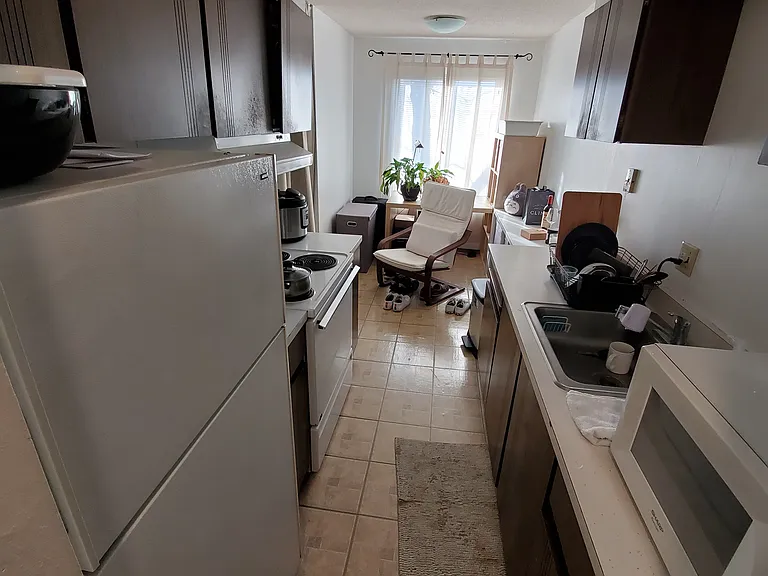 2550 College Ave #1 — Photo 8