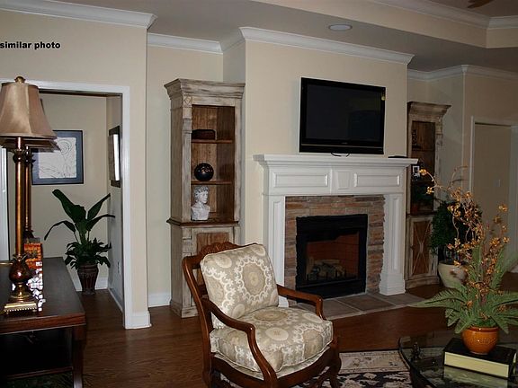 3rd image of 2906 Magnolia Park Dr SE
