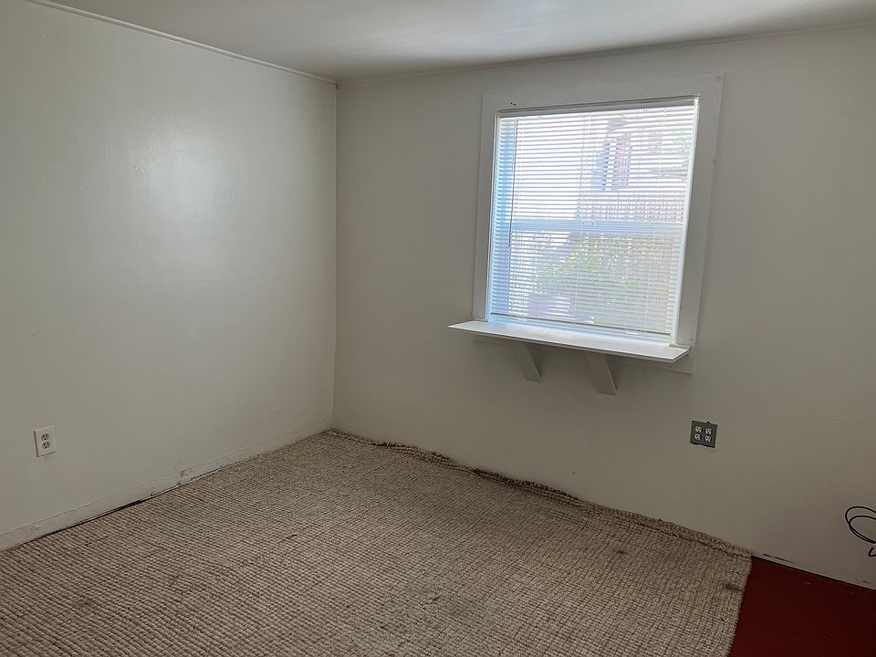 1st image of 1282 47th Ave