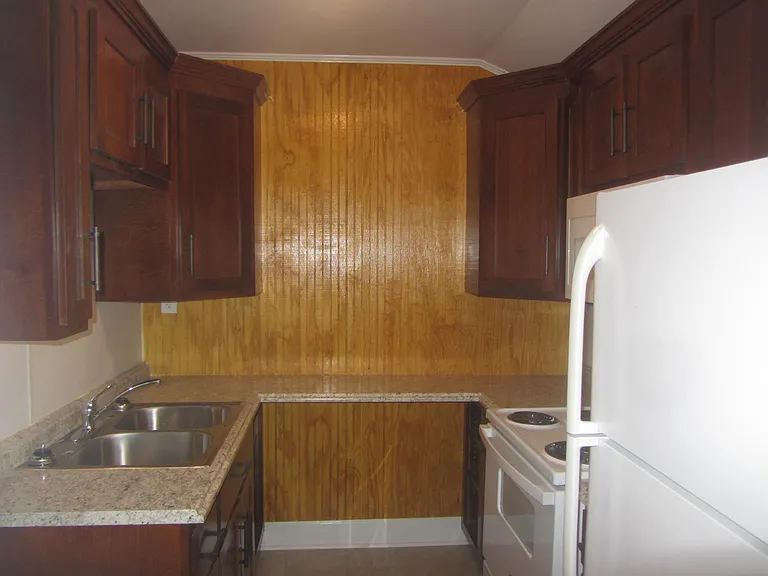 15091 Fort Campbell Blvd #1 — Photo 3
