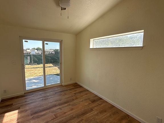 5th image of 1526 E Annadale Ave #1