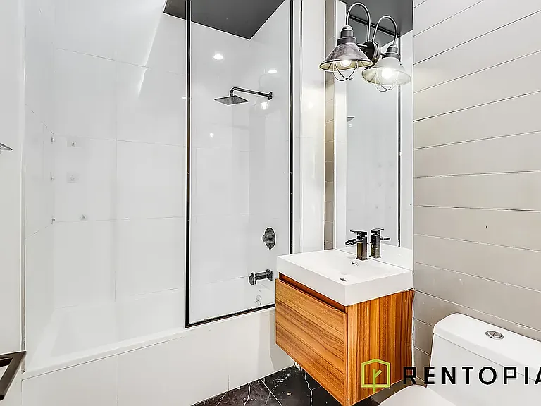 894 Bushwick Ave #201D — Photo 8
