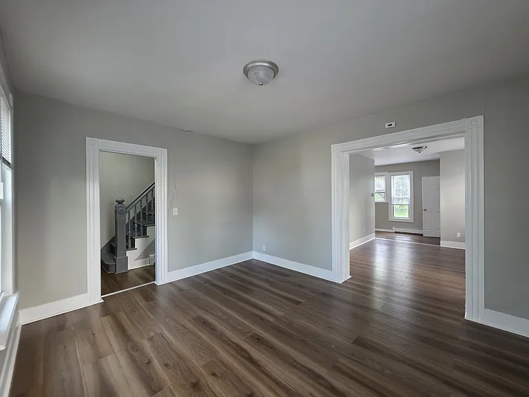 253 W Ivy St #SF — Photo 5