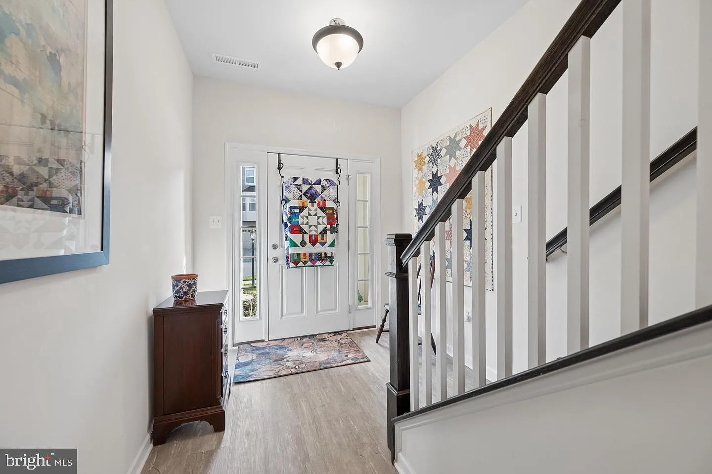 3 bed, 3.5 bath, 2382 sqft, $2,799 — Photo 3