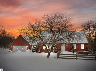 10778 Hibma Rd, Tustin, MI 49688