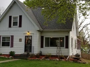 223 Randolph St, Walworth, WI 53184