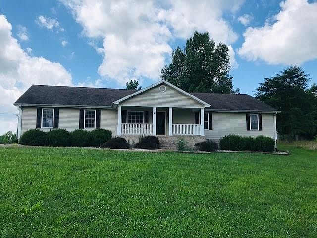 1st image of 21 Ravenwood Dr