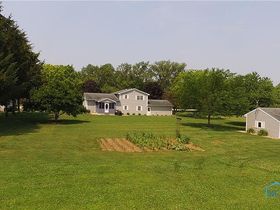 3rd image of 1725 N Township Road 73