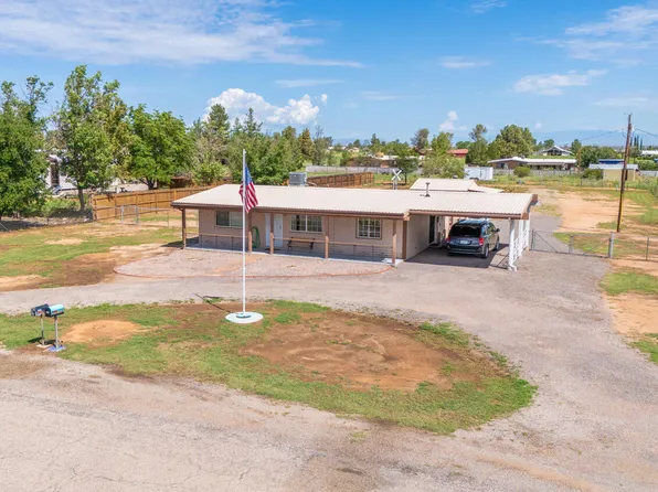 1109 E Christmas Tree Ln, Pearce, AZ 85625