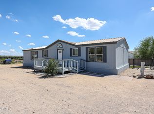105 E Sabrosa Dr, New River, AZ 85087