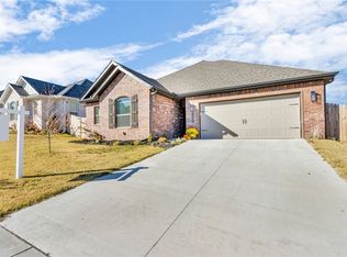 5808 SW Gentle Winds Ave, Bentonville, AR 72713