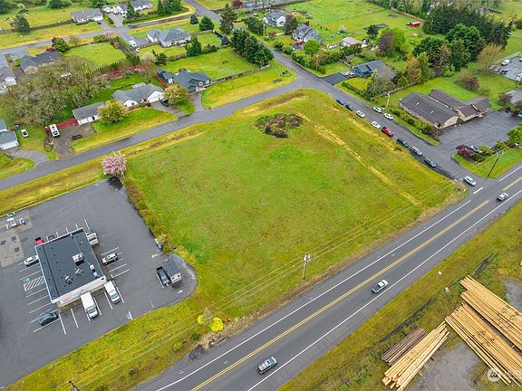 3rd image of 9538 184th Avenue SW