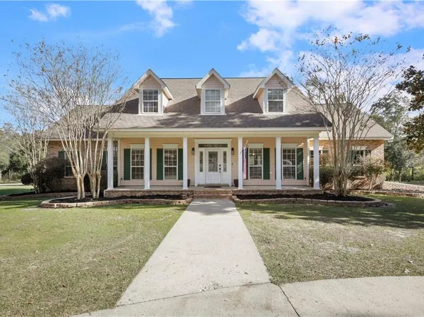 89 Rolling Oaks Dr, Picayune, MS 39466