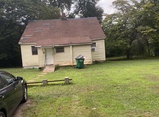 18 E Pine St, Startex, SC 29377