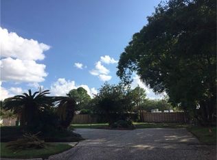 5127 Glenmeadow Dr, Houston, TX 77096