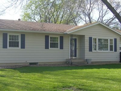 3 Belmont Dr, York, NE, 68467