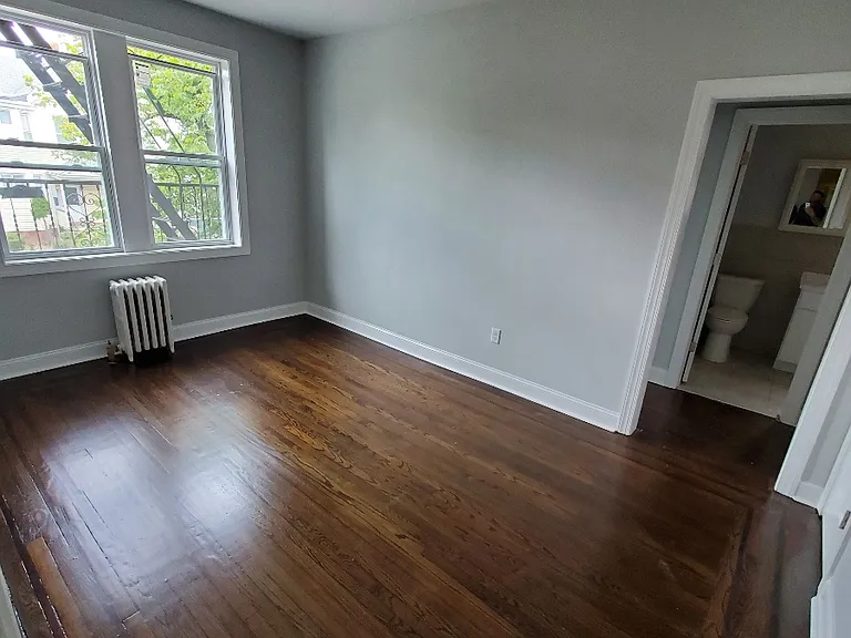 230 Washington St #3 — Photo 4