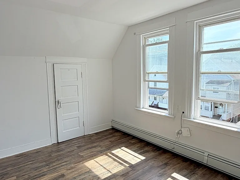 466 Hollister Ave #3 — Photo 5
