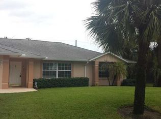 1374 Abbott Ln, Sebastian, FL 32958