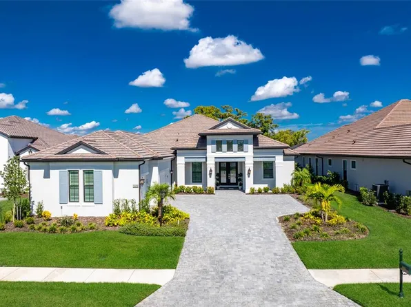 10628 Nicklaus Ct, Englewood, FL 34223